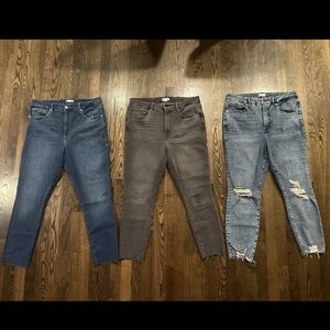 3 - Women’s GOOD AMERICAN Good Waist Cropped Jeans Raw Edge